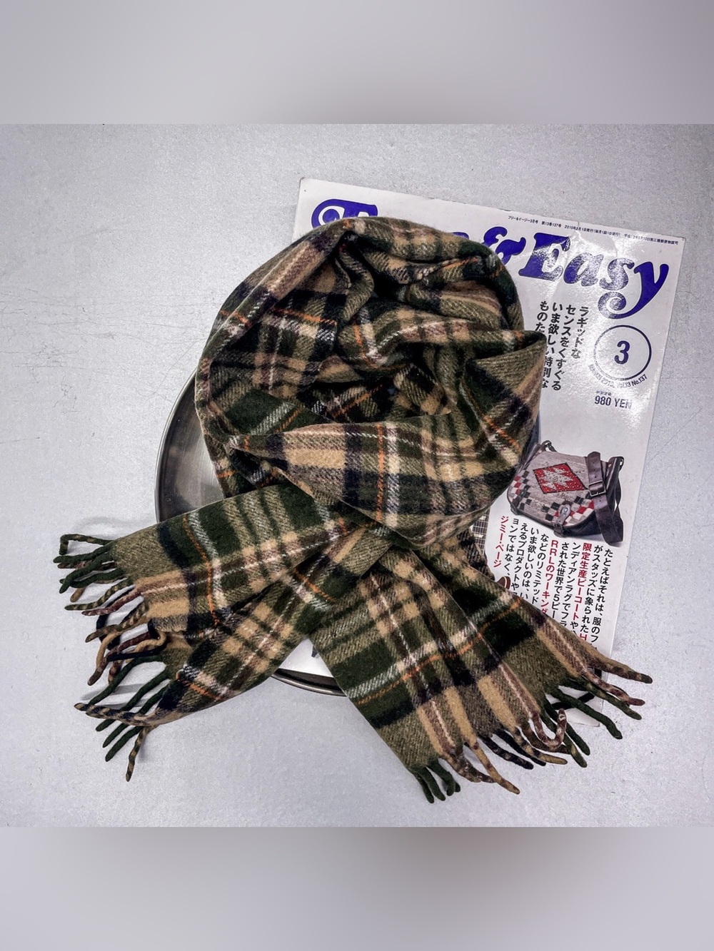 Men's Plaid Scarf in Green and Tan - Classic Winter Accessory